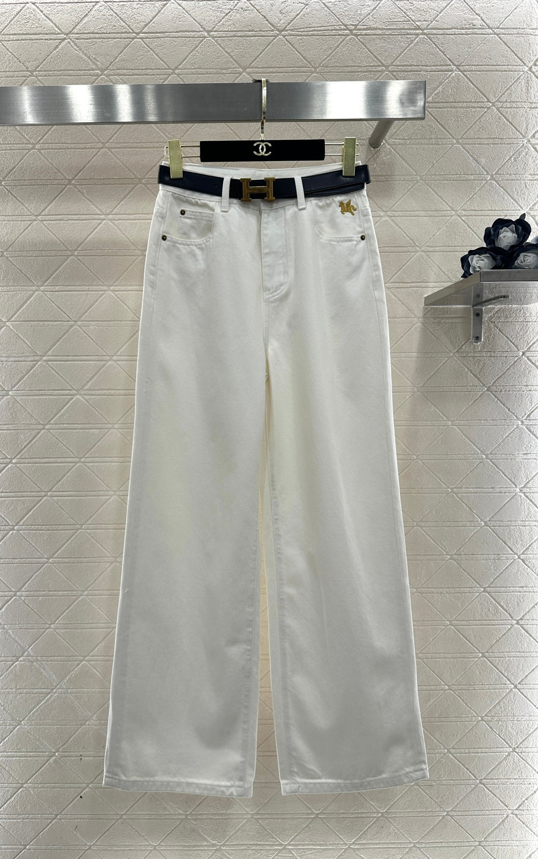 HERMES 25S HIGH-WAIST STRAIGHT JEANS 353