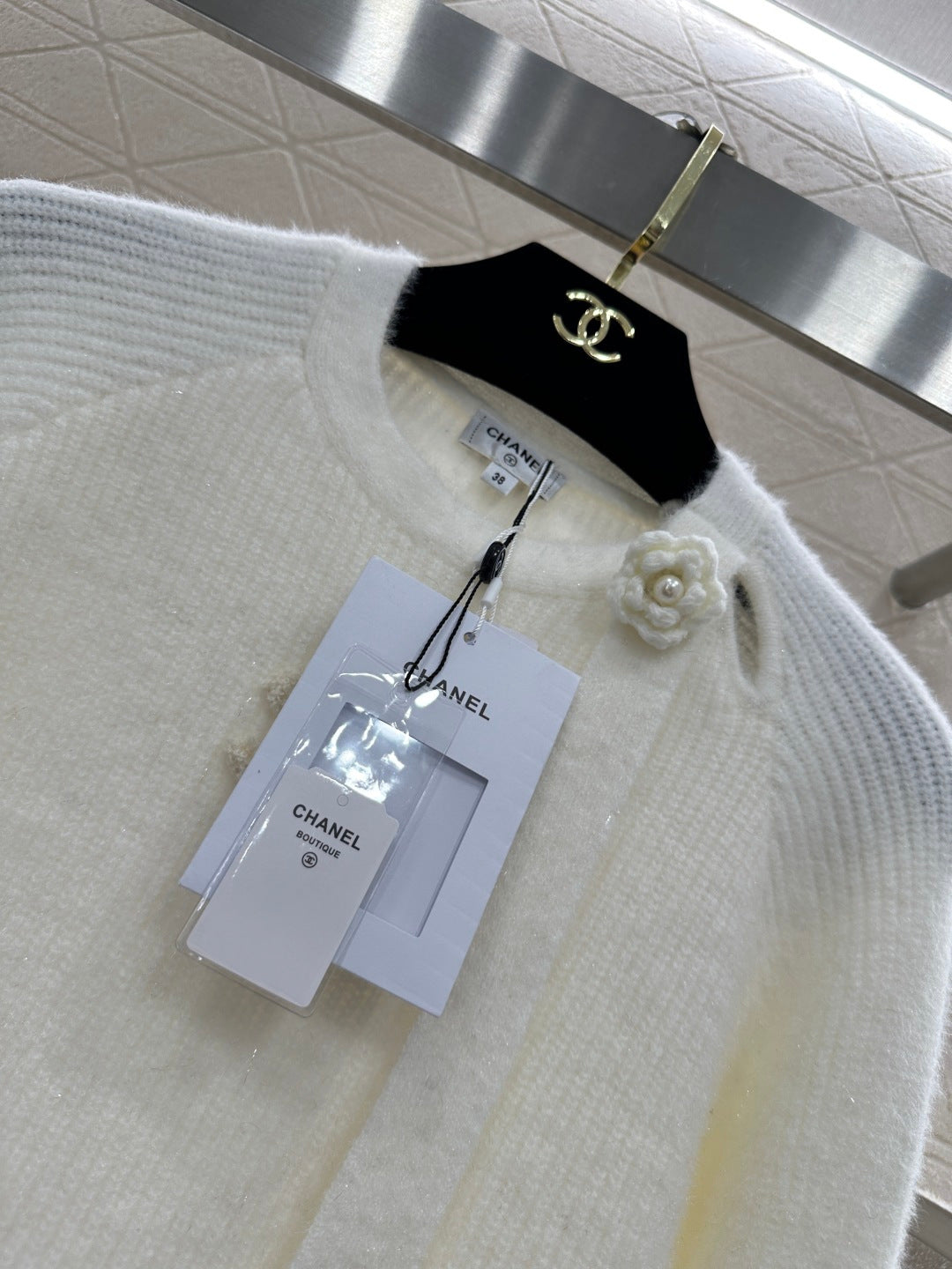 CHANEL 26S CREW NECK PULLOVER SWEATER 732