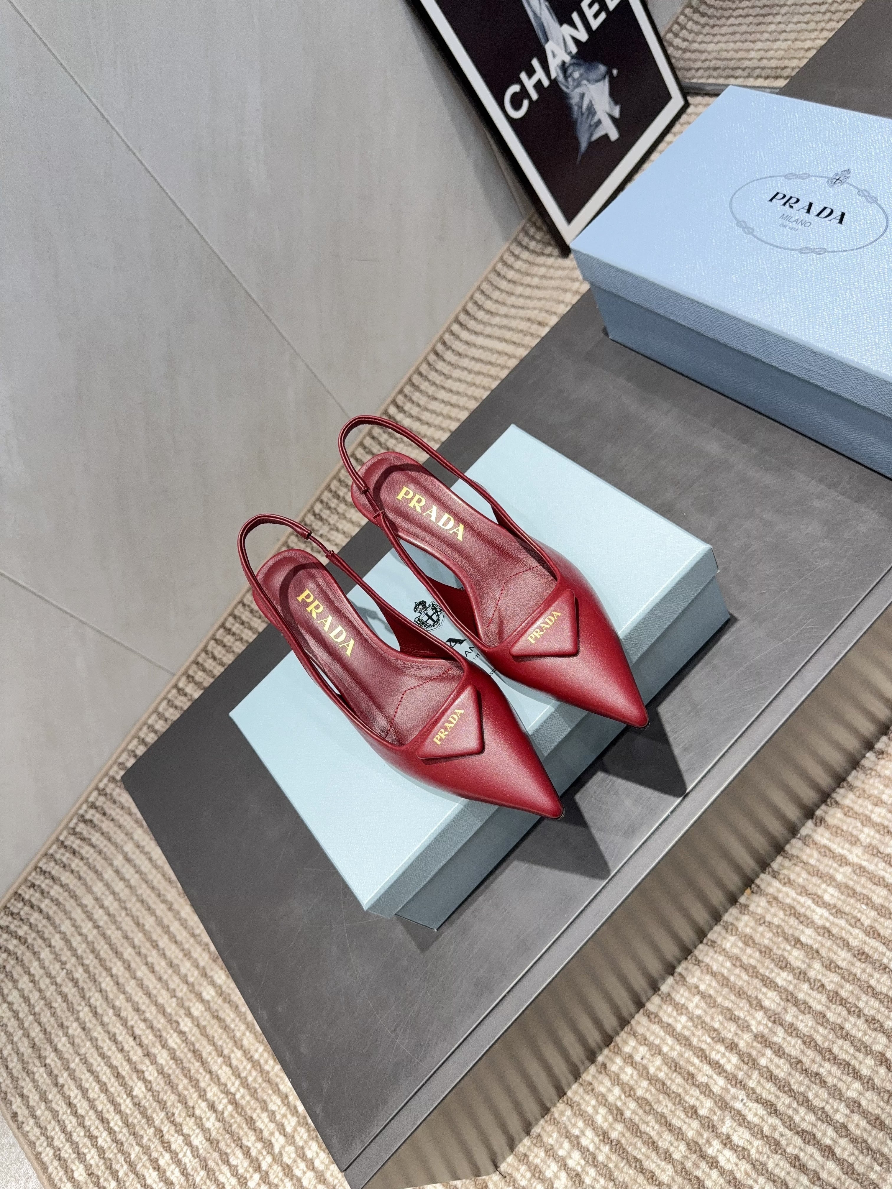 PRADA 26S POINTED TOE SLINGBACK HIGH HEELS 55MM IN DEEP WINE RED SHEEPSKIN WITH LOGO