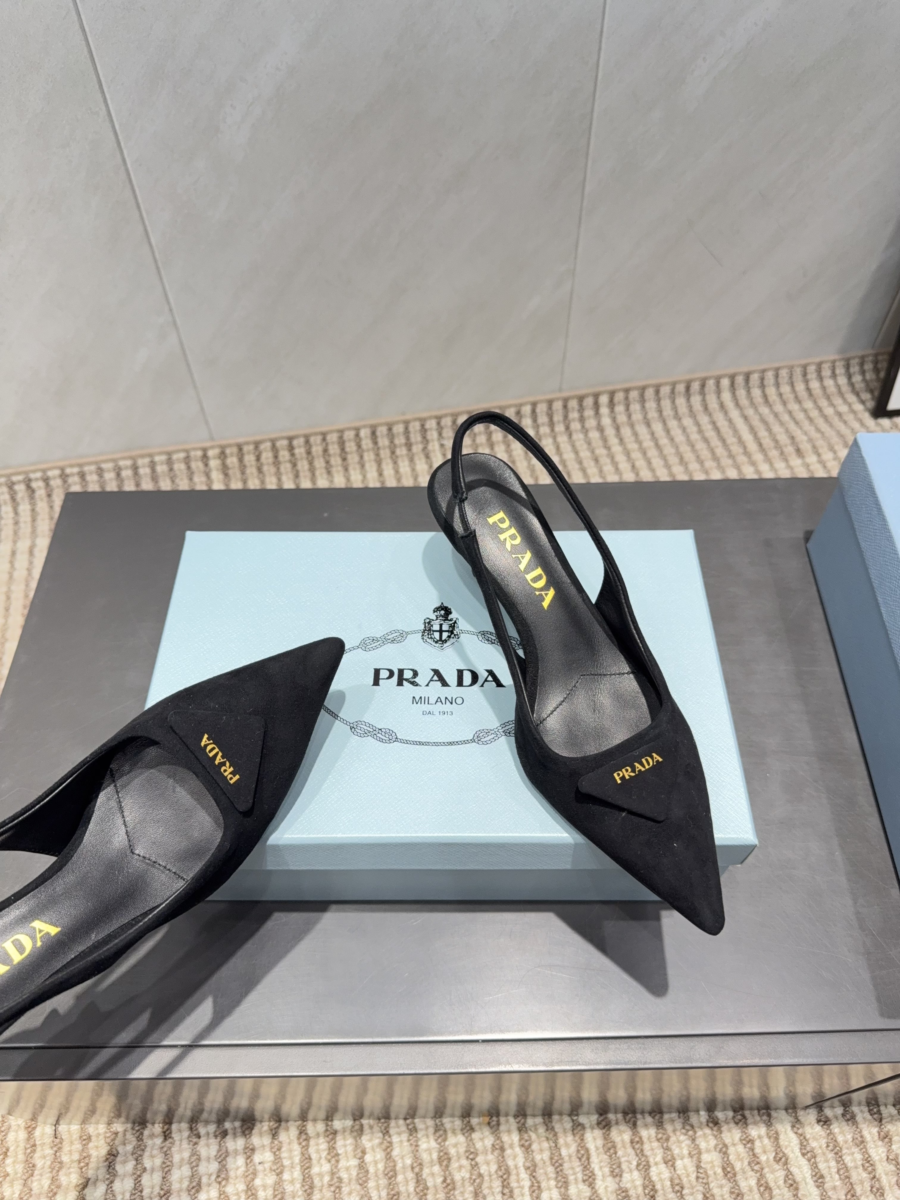 PRADA 26S POINTED TOE SLINGBACK HIGH HEELS 55MM IN BLACK SUEDE WITH LOGO