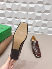 BOTTEGA VENETA 26S VENTURA LOAFERS 40 MM IN BROWN INTRECCIATO CALFSKIN