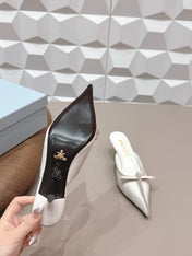 PRADA 26S POINTED TOE LACE TRIM MULES 55MM IN CREAM WHITE CALFSKIN WITH BOW