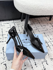 PRADA 26S POINTED-TOE HIGH HEELS 75MM IN BLACK PATENT CALFSKIN WITH BOW