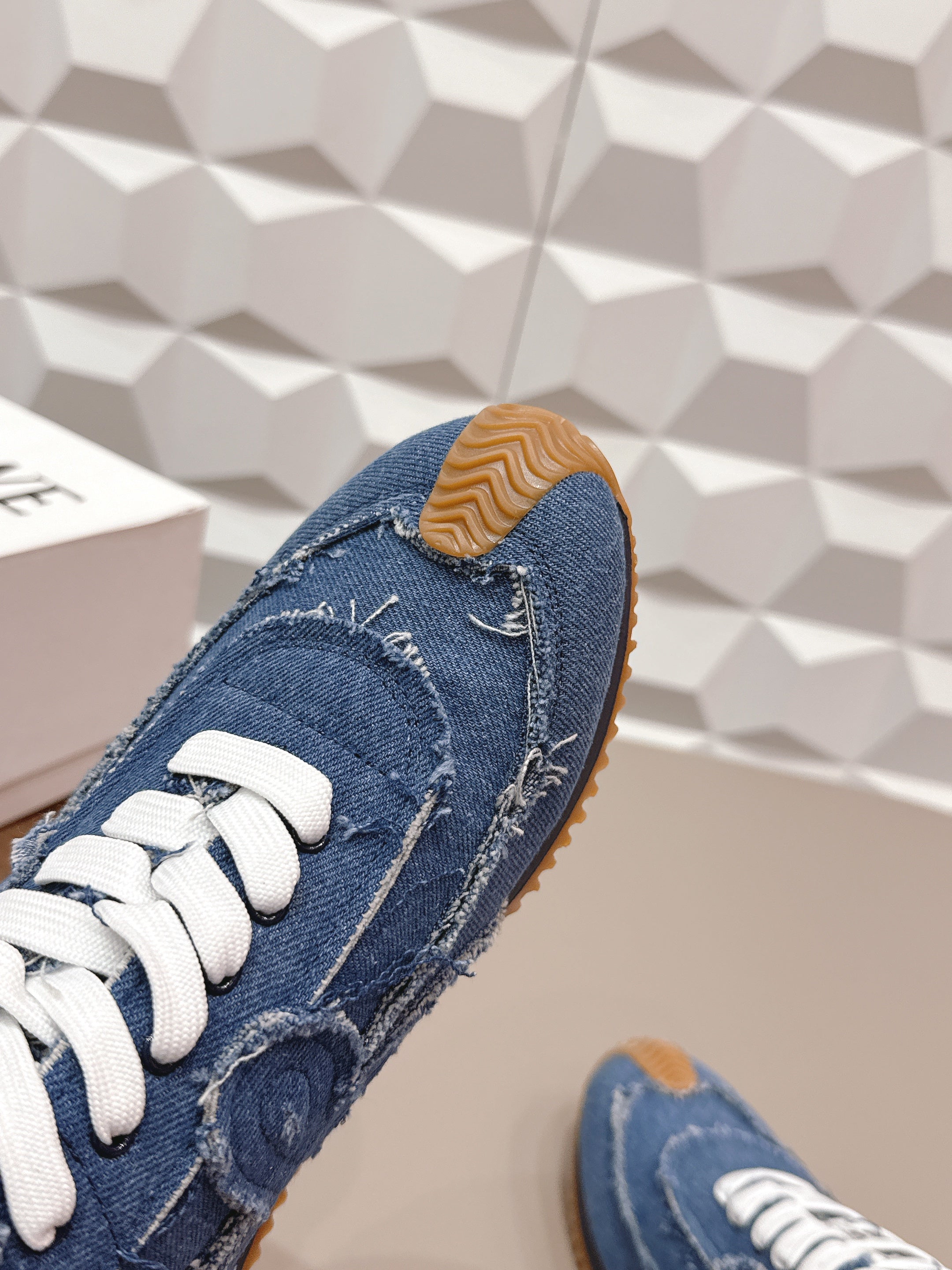 LOEWE 26S FLOW RUNNER SNEAKER IN BLUE DENIM