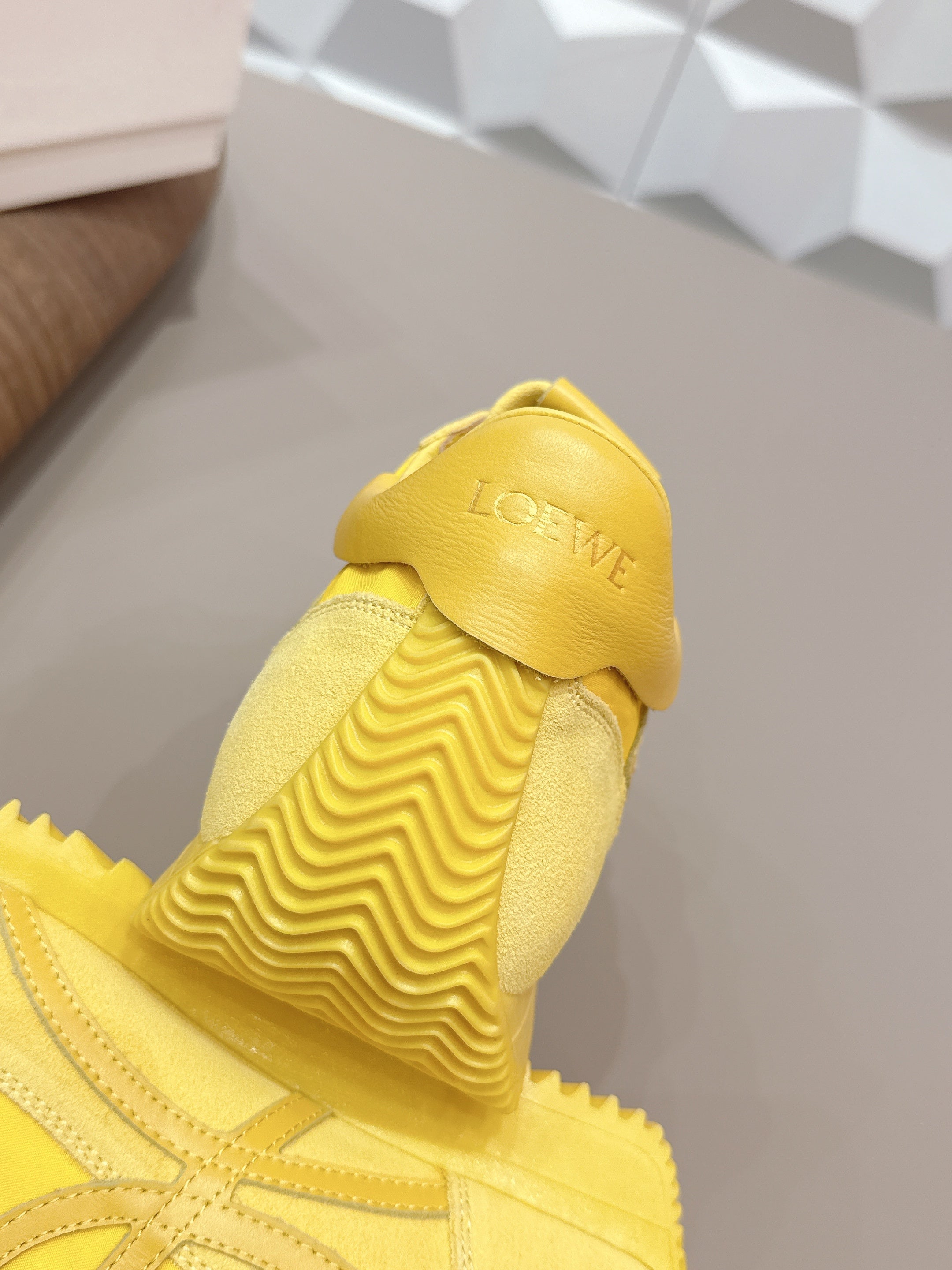 LOEWE 26S FLOW RUNNER SNEAKER IN YELLOW SUEDE AND CALFSKIN