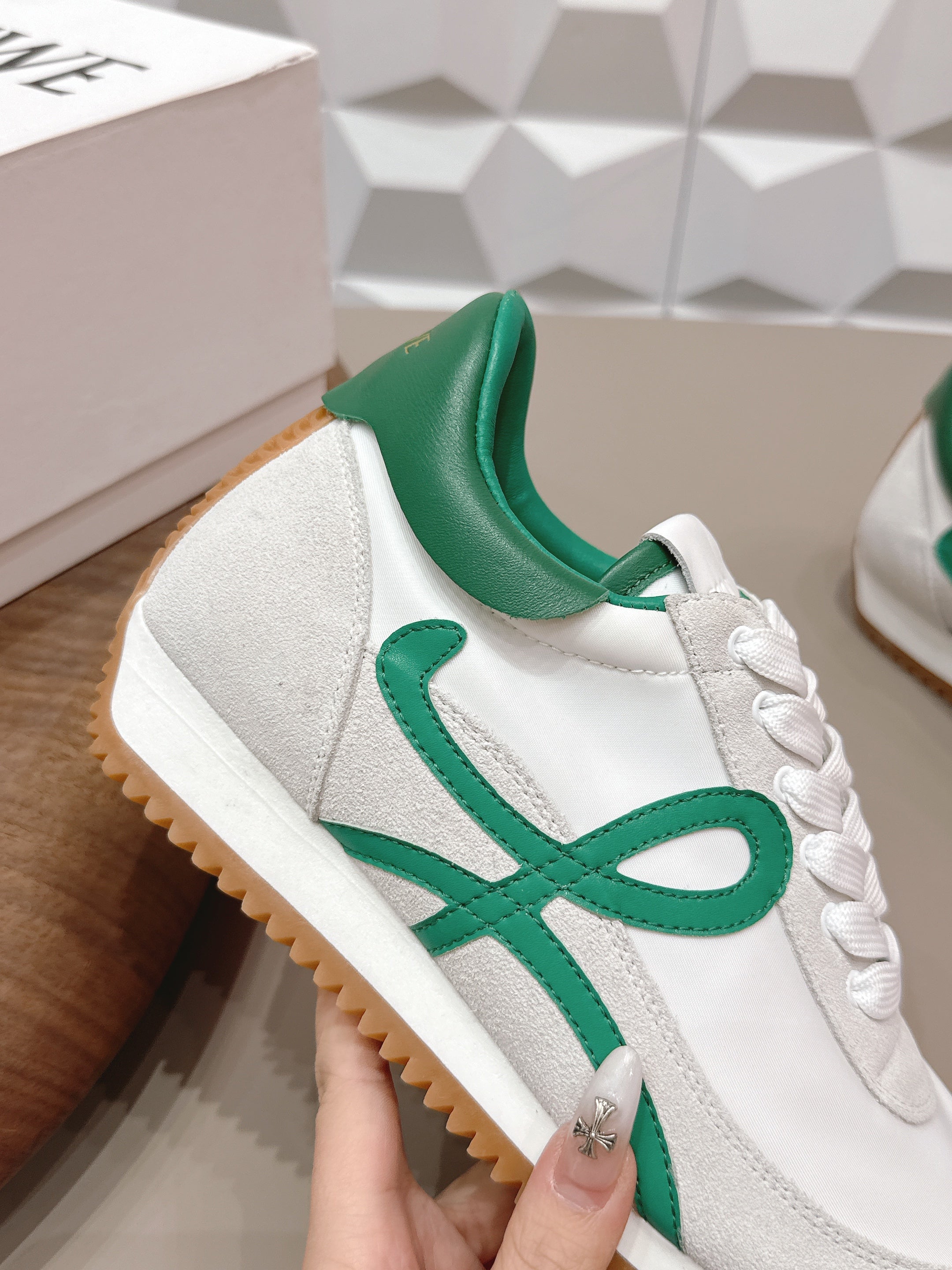 LOEWE 26S FLOW RUNNER SNEAKER IN WHITE SUEDE AND DEEP TEAL GREEN CALFSKIN