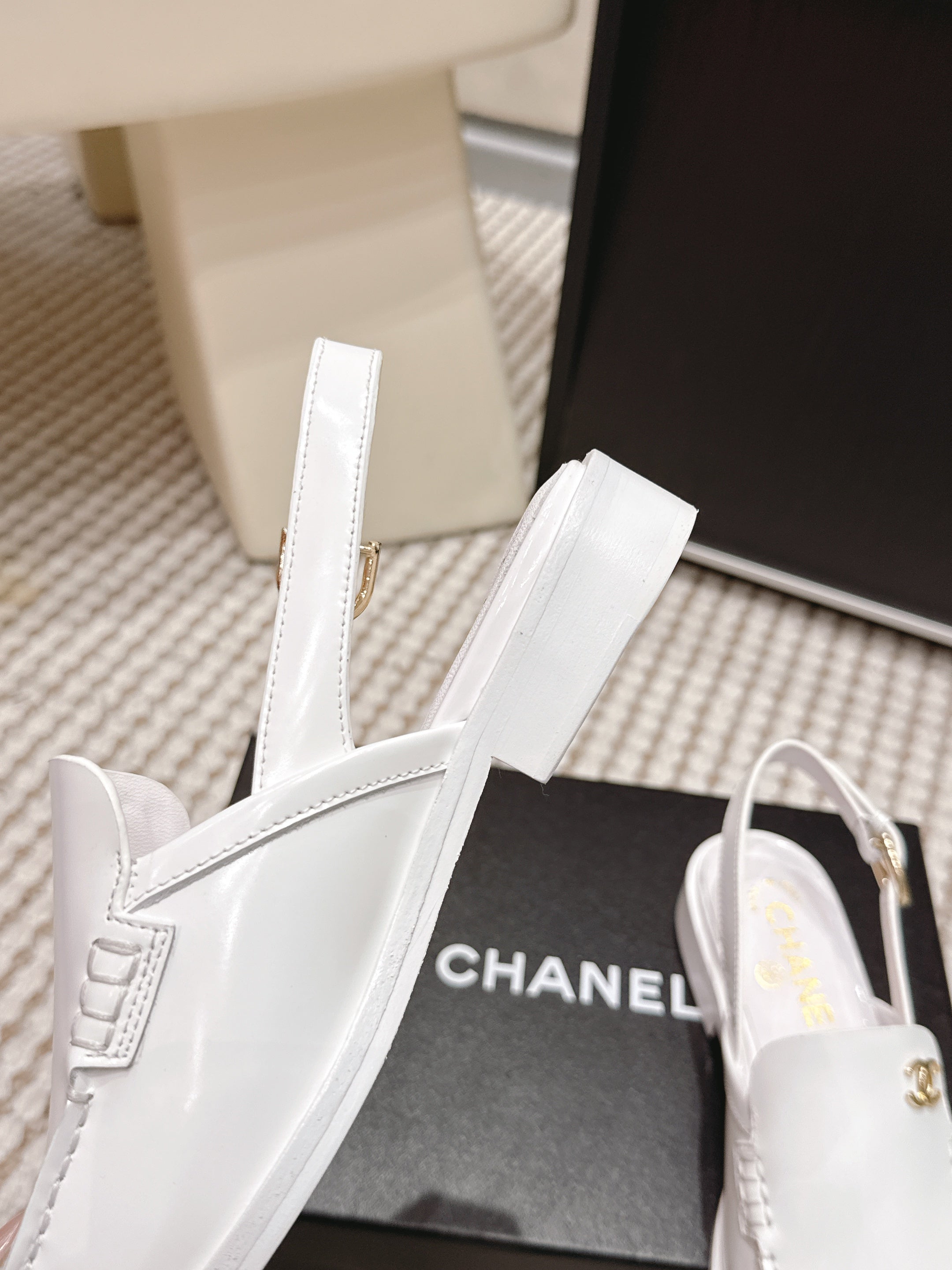CHANEL 26S SLINGBACK LOAFERS IN WHITE GLOSSY CALFSKIN