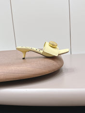LOEWE 26S SQUARE TOE SANDALS 45MM IN LIGHT YELLOW CALFSKIN GOLD HARDWARE