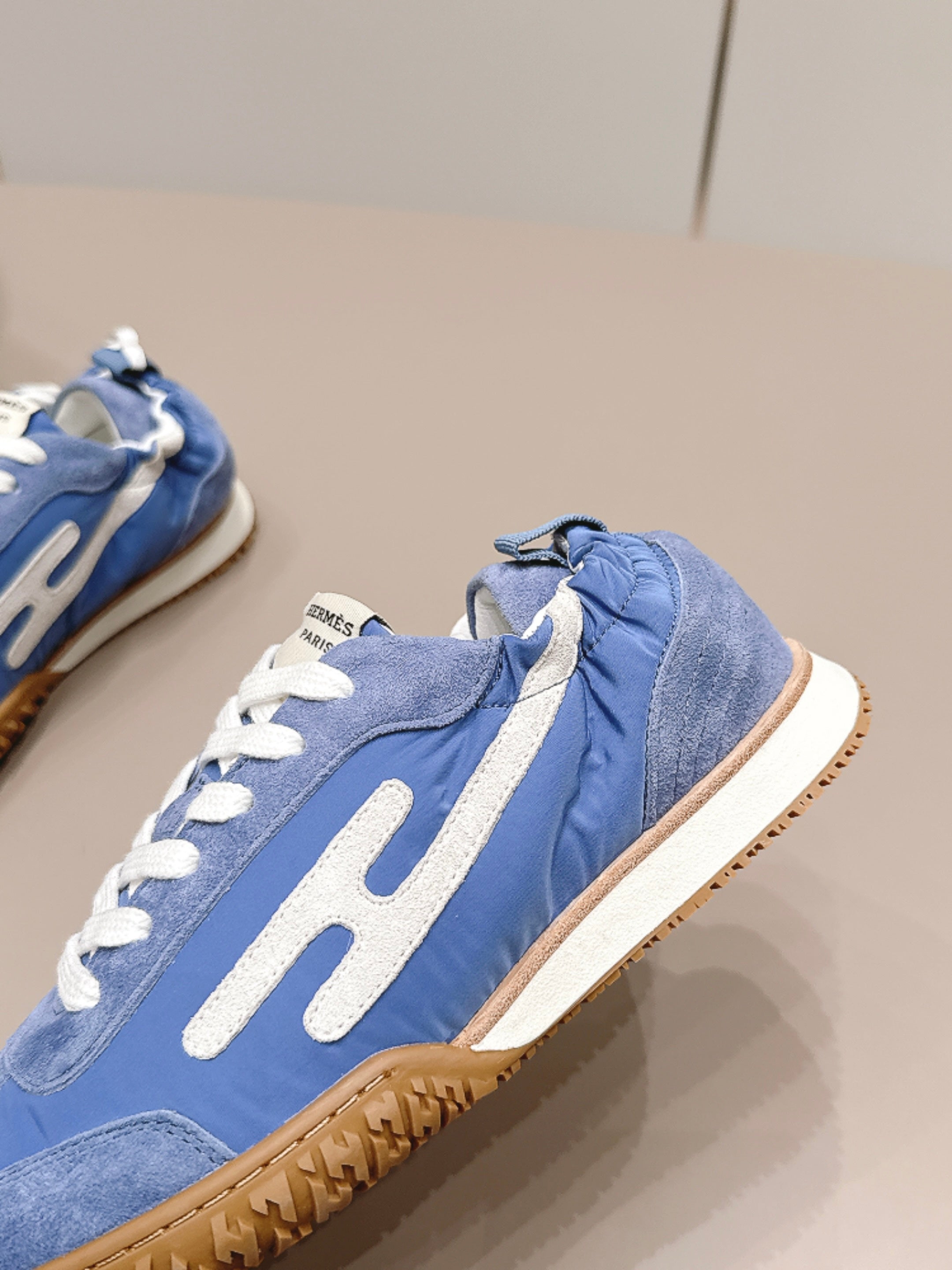 HM 26S BOUNCING SNEAKERS IN BLUE NYLON AND SUEDE