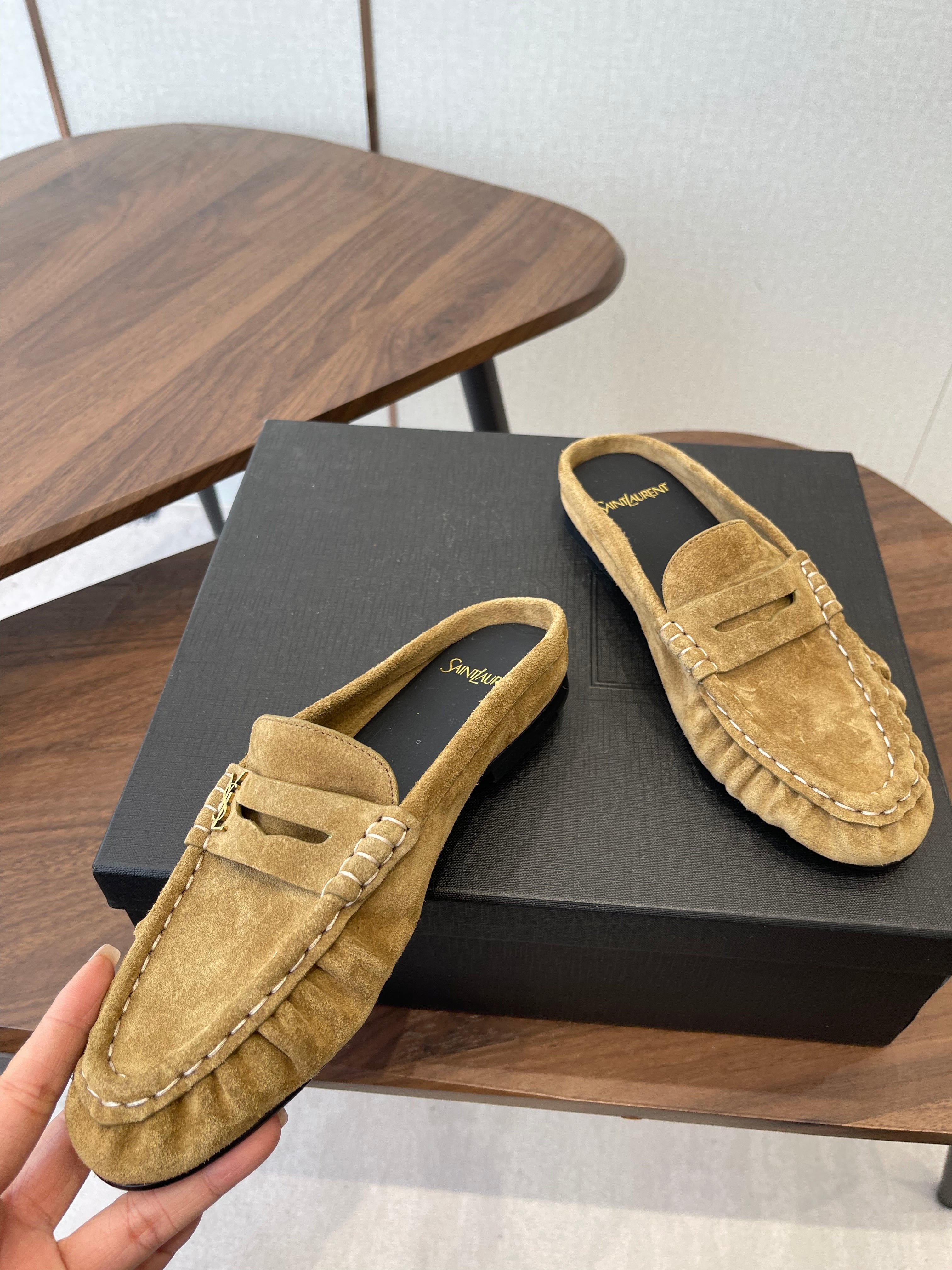 YSL 26S LOAFER MULES IN LIGHT BROWN SUEDE