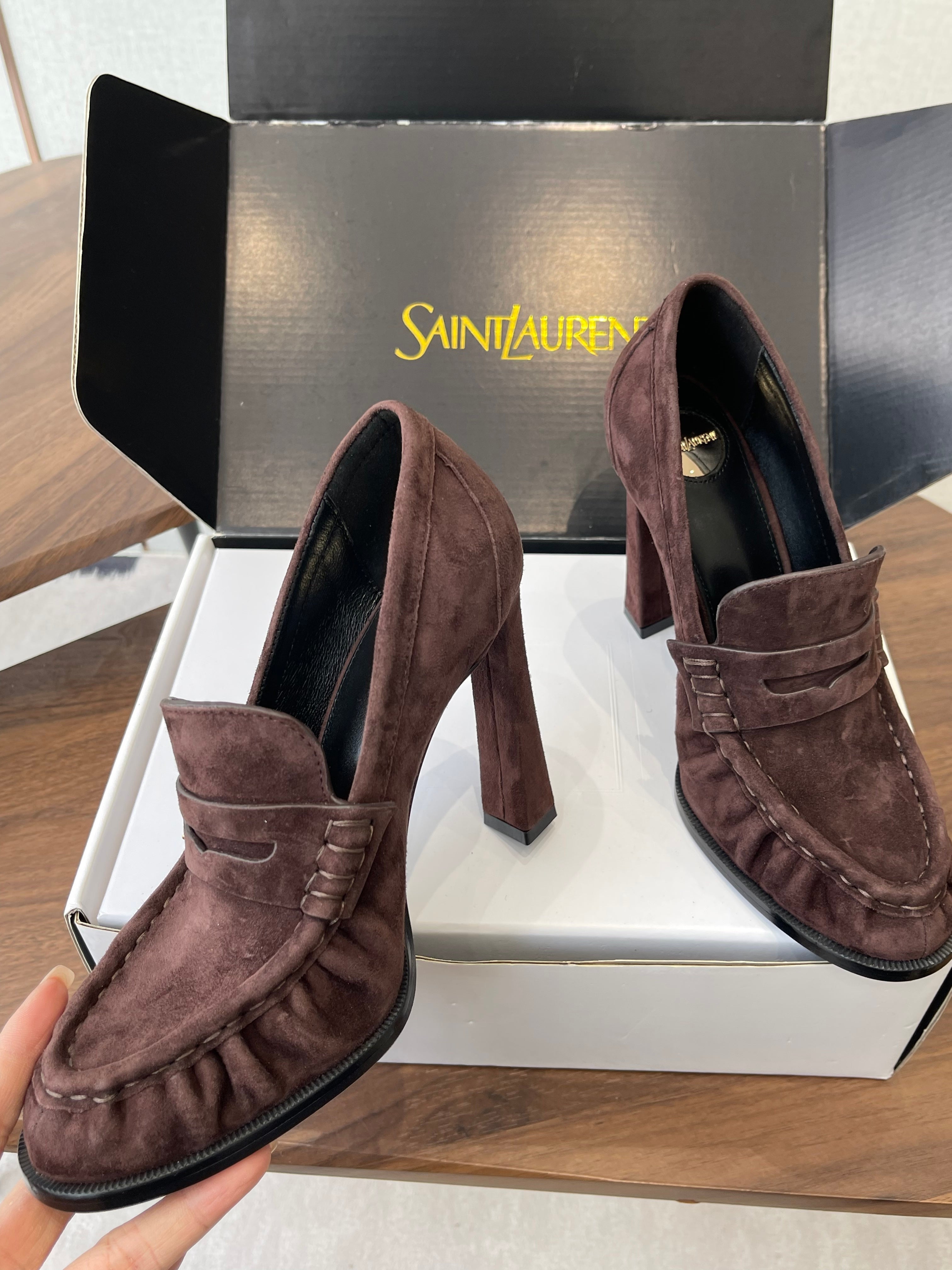 YSL 26S HEELED LOAFERS 100 MM IN WINE BROWN SUEDE