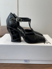 LOEWE 26S ONDA 90MM T-STRAP HIGH-HEEL SHOES IN BLACK EMBOSSED CROCODILE CALFSKIN