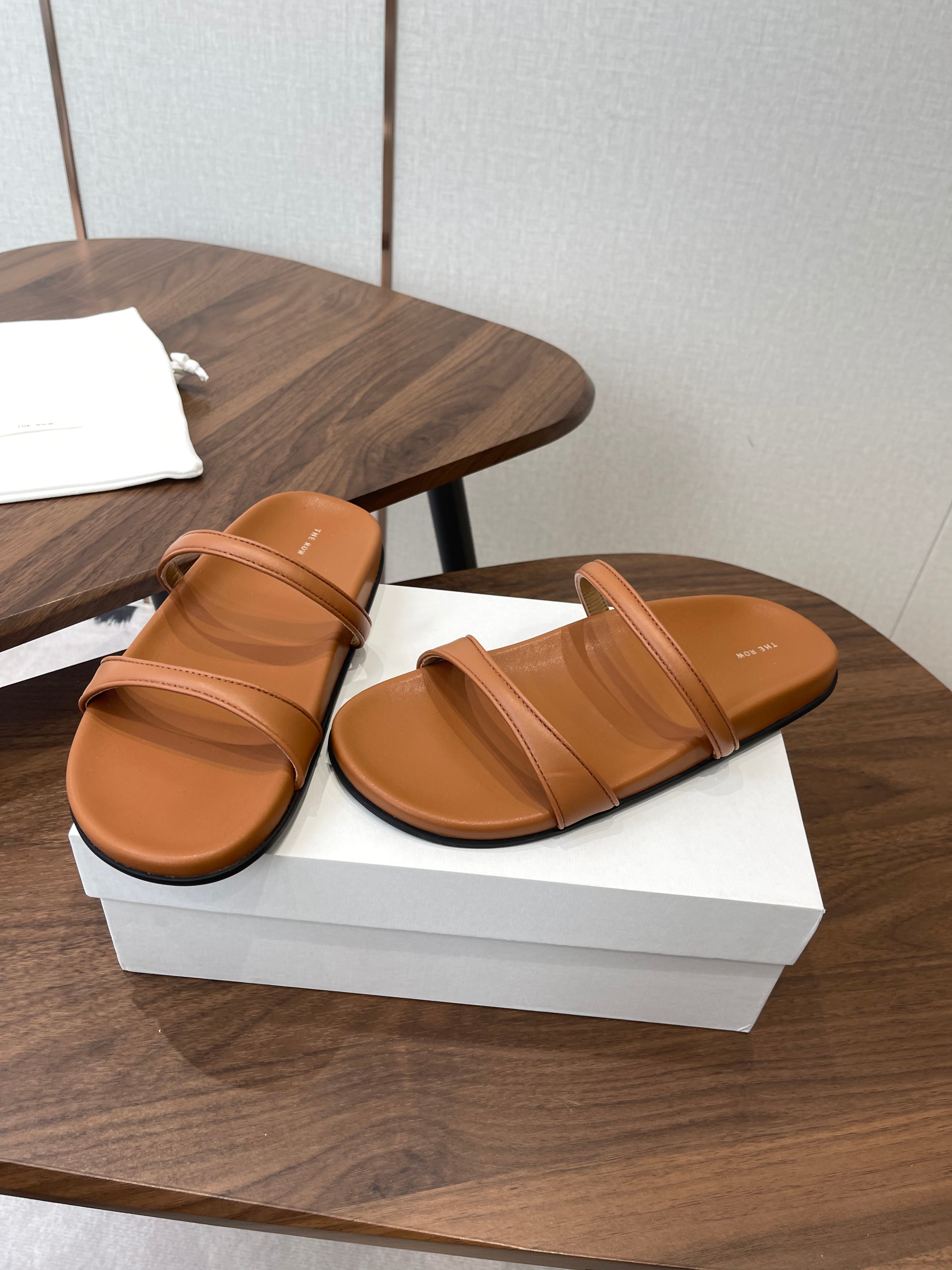 THE ROW 26S DOUBLE STRAP FLAT SANDALS IN CARAMEL BROWN CALFSKIN