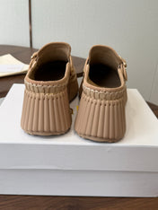 CHLOE 26S PLATFORM MULES IN NUDE BEIGE SUEDE