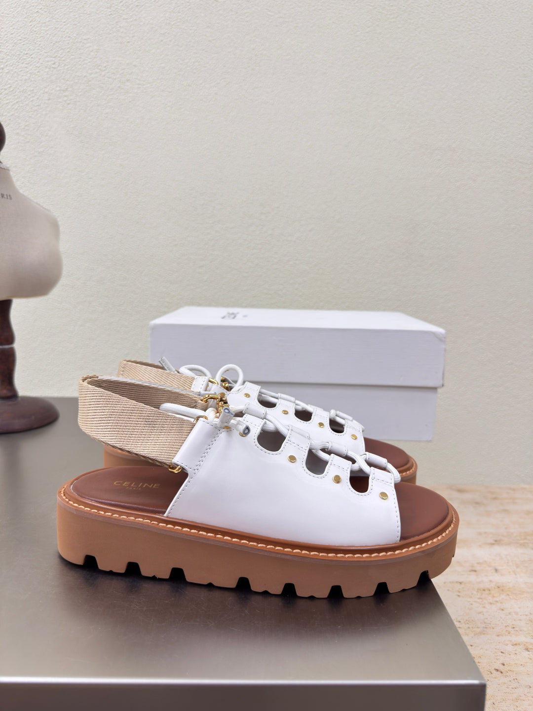 CELINE 25S BILLIE CHUNKY SANDAL IN WHITE CALFSKIN AND TEXTILE