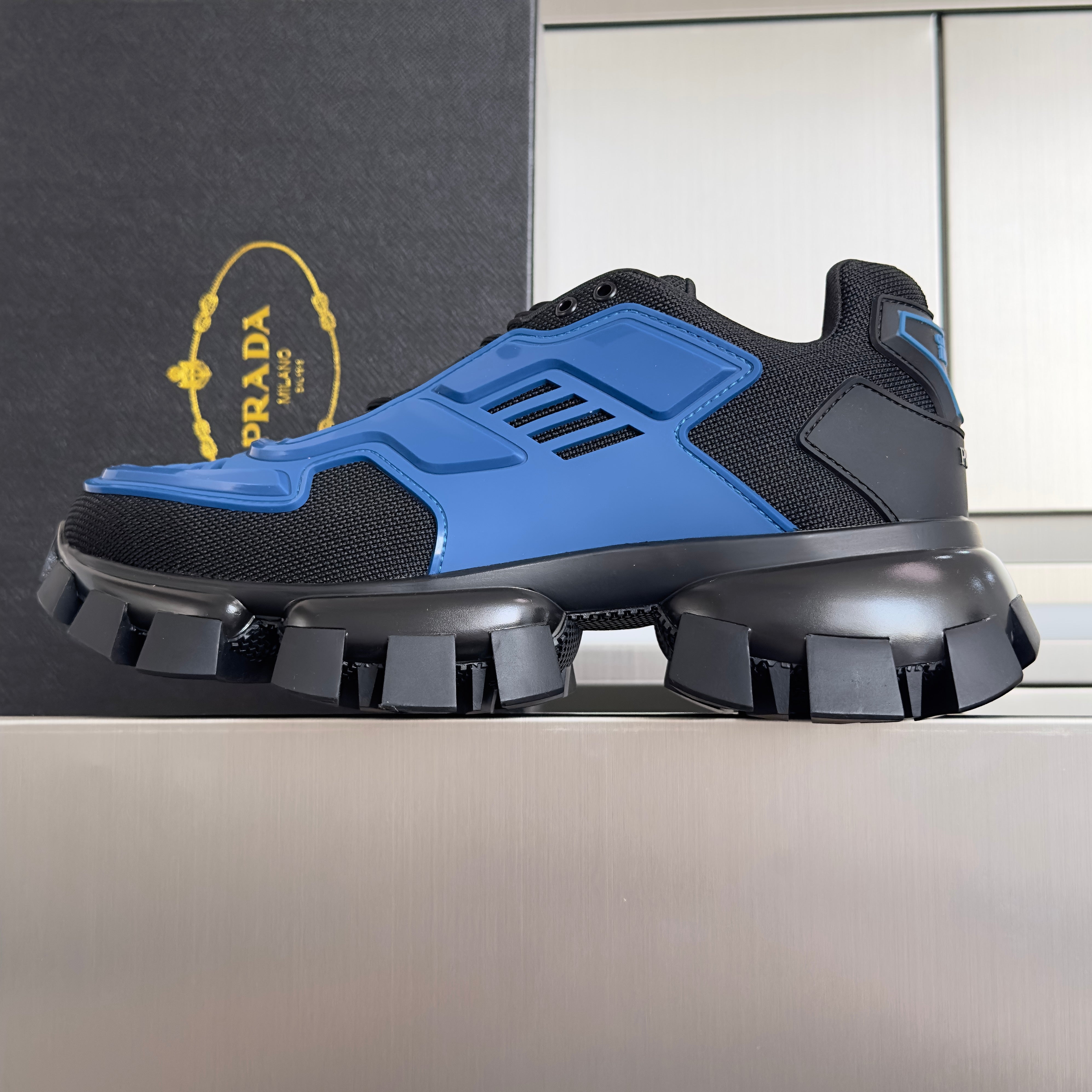 PRADA 26S CLOUDBUST THUNDER SNEAKERS 60MM IN DARK BLUE MESH FABRIC AND TPU