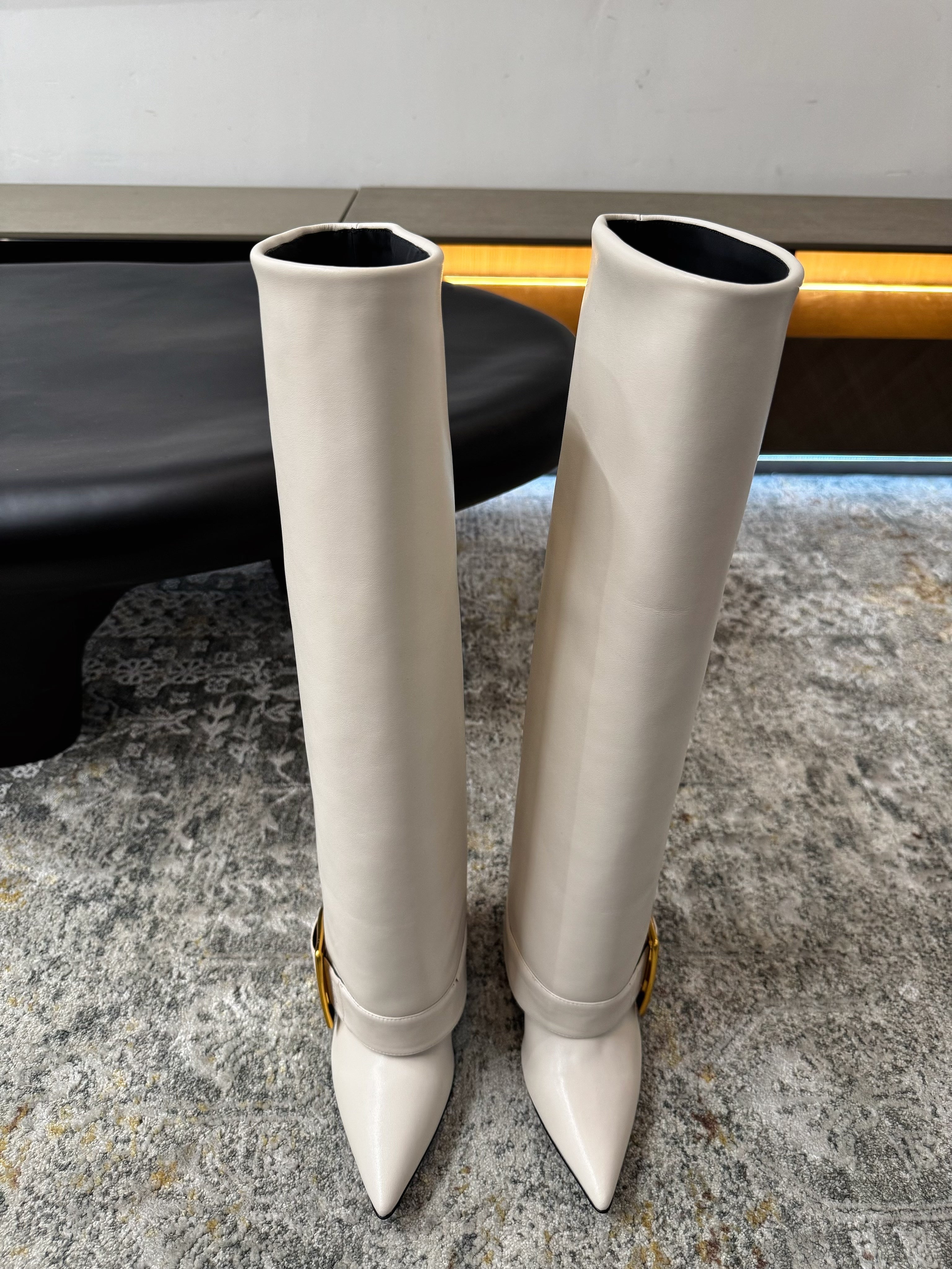 BALMAIN 26S BOOT 85 MM IN CREAM WHITE CALFSKIN