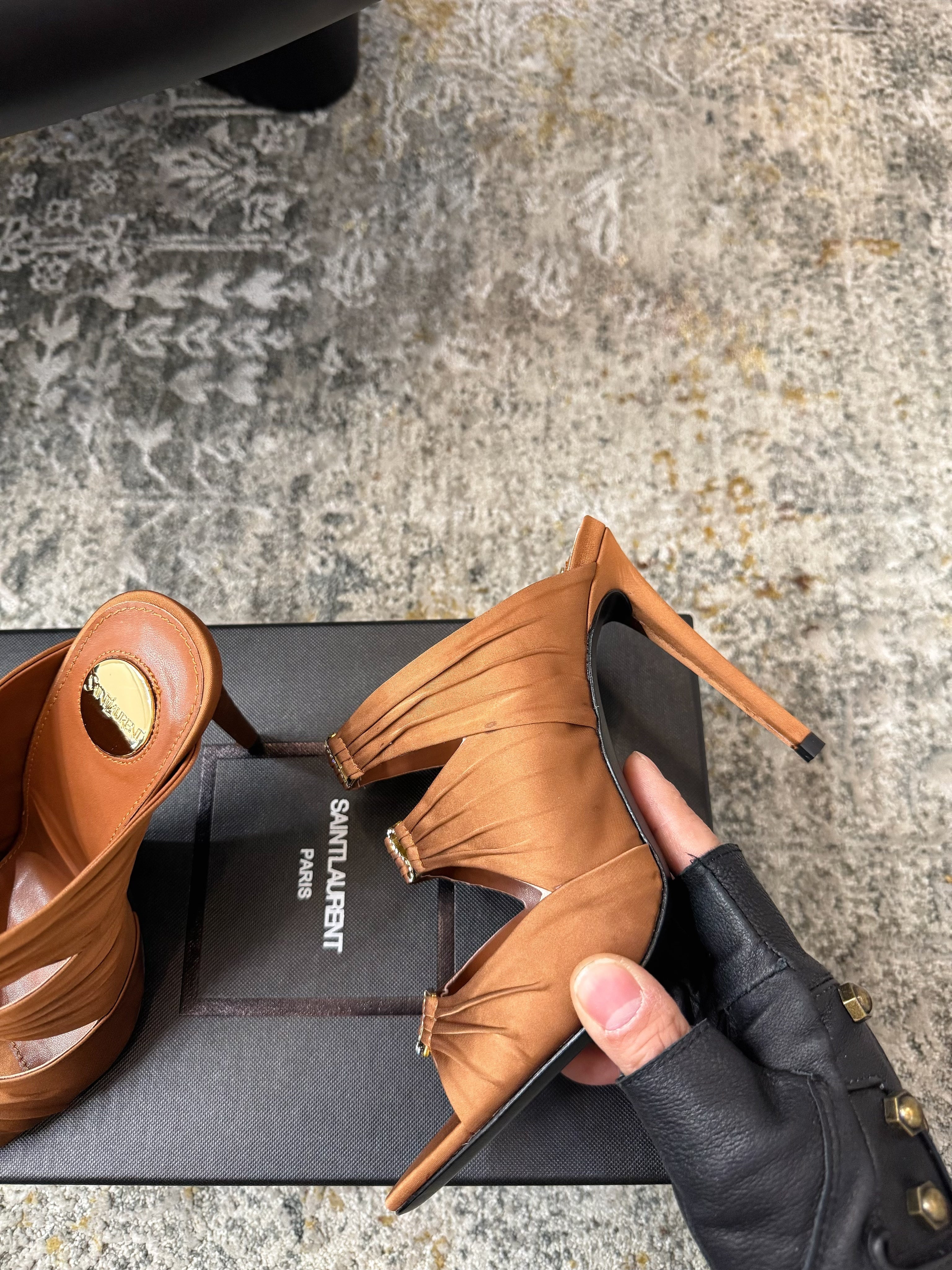 YSL 26S HEELED SANDALS 100 MM IN CLAY BROWN FABRIC