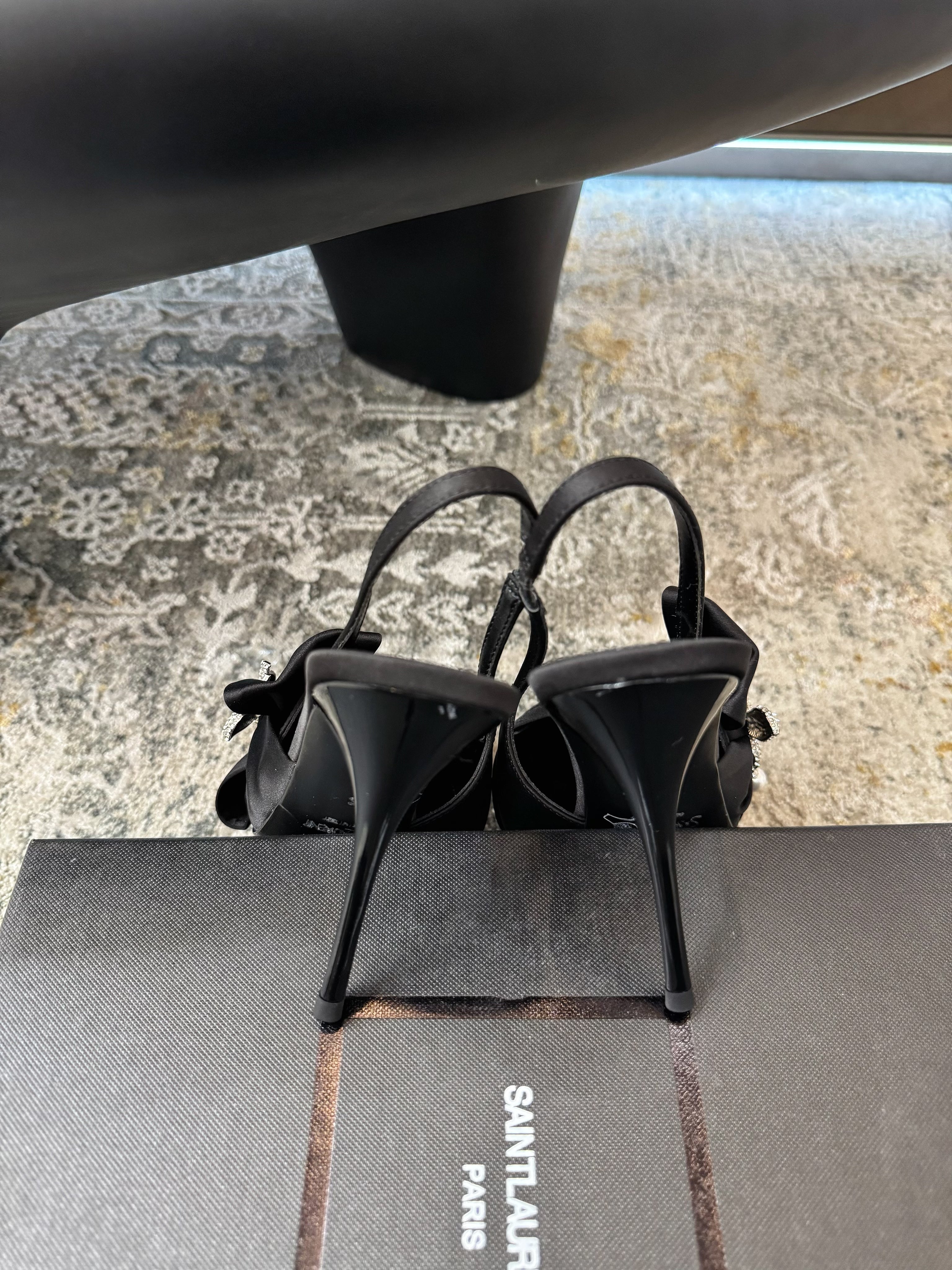 YSL 26S HEELED SLINGBACKS 100 MM IN BLACK SILK