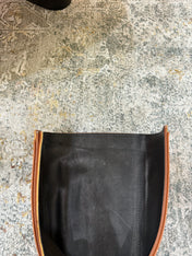 HM 26S FLAT KNEE-HIGH BOOTS IN COGNAC BROWN CALFSKIN 