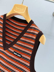 MIUMIU 26S V-NECK KNIT VEST 915