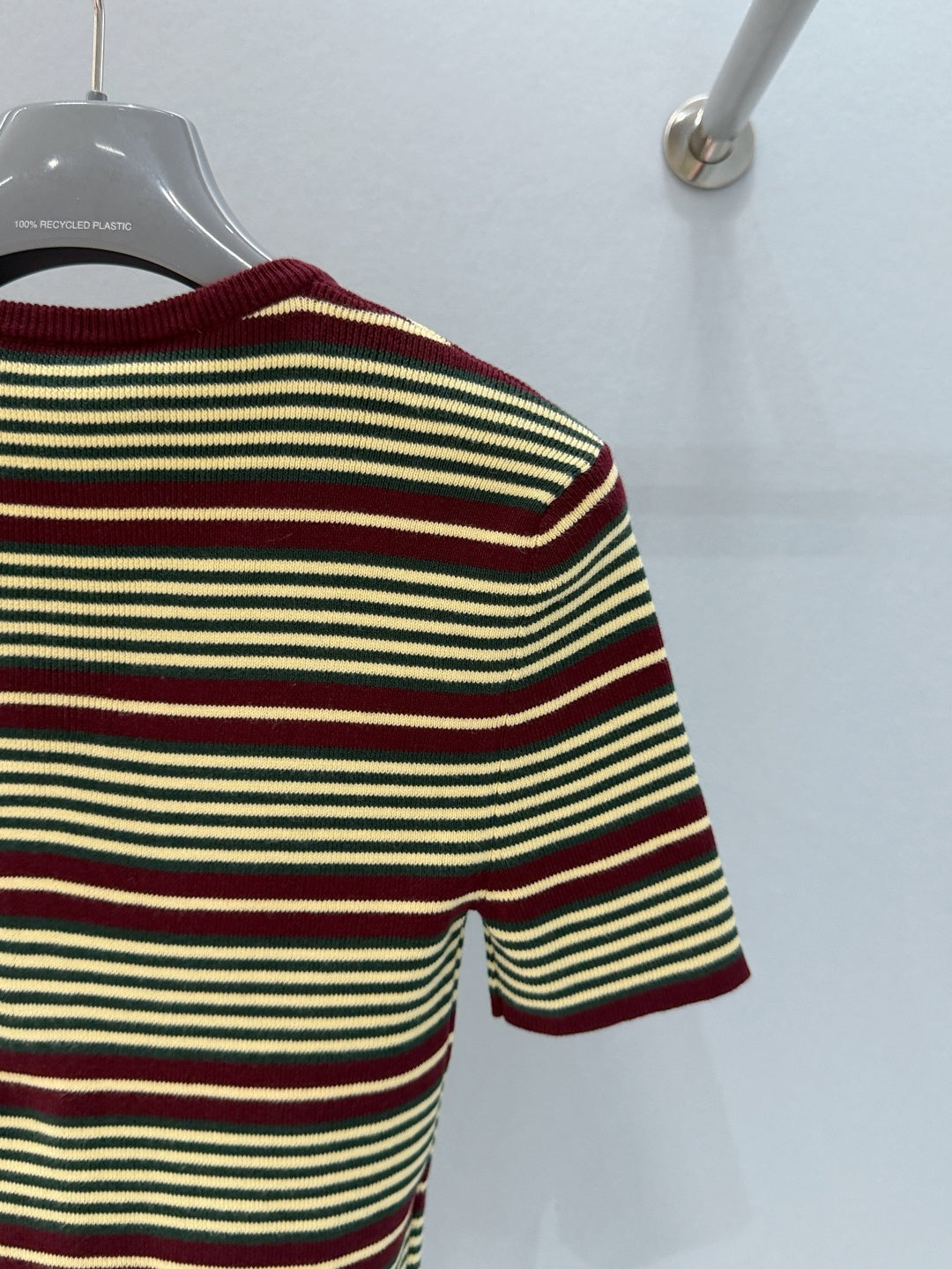 PRADA 26S SHORT SLEEVED T-SHIRT 819