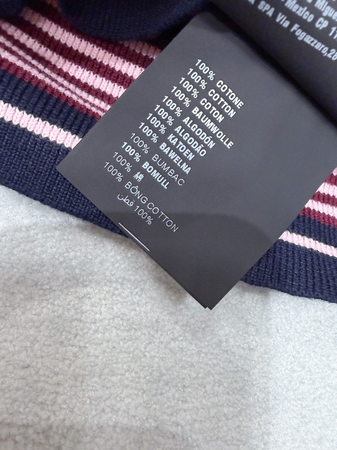 PRADA 26S SHORT-SLEEVED SWEATER STYLE 821