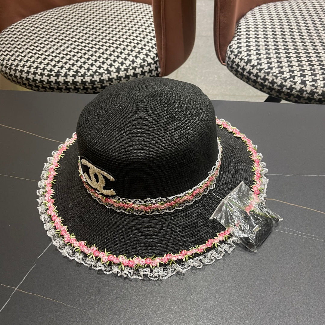 CHANEL 26S LACE & FLORAL TRIM STRAW HAT 337938