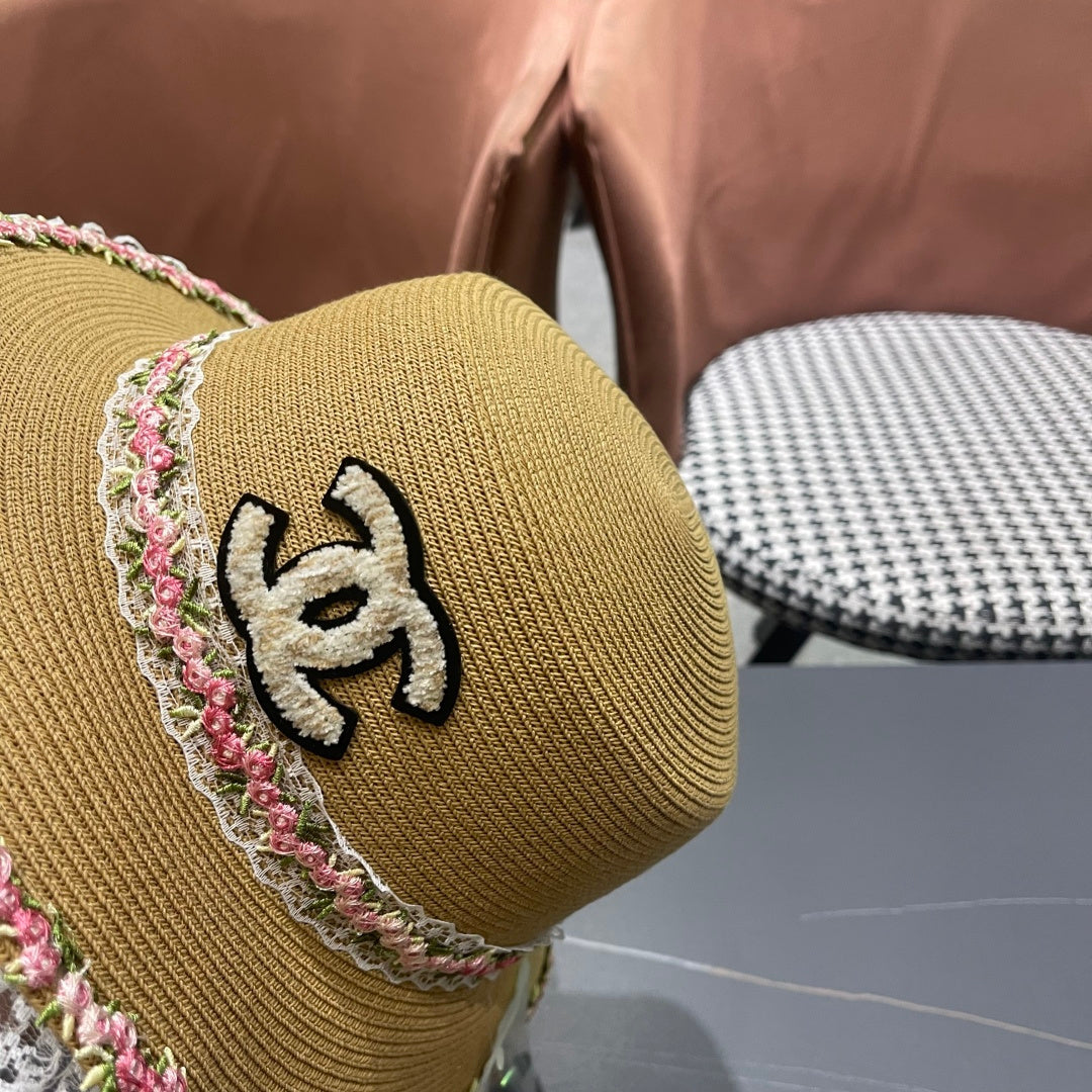 CHANEL 26S LACE & FLORAL TRIM STRAW HAT 337937
