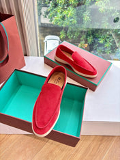 LP LOAFERS 25S IN RED CASHMERE