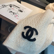 CHANEL 25S SCARF 200 IN CASHMERE 932411