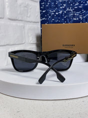BURBERRY 26S SQUARE FRAME IN ACETATE 406619