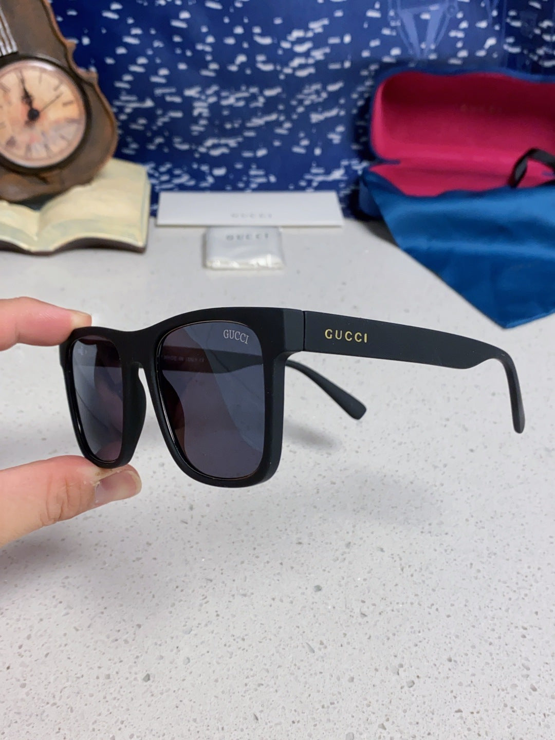 GUCCI 26S SQUARE FRAME IN ACETATE 424643
