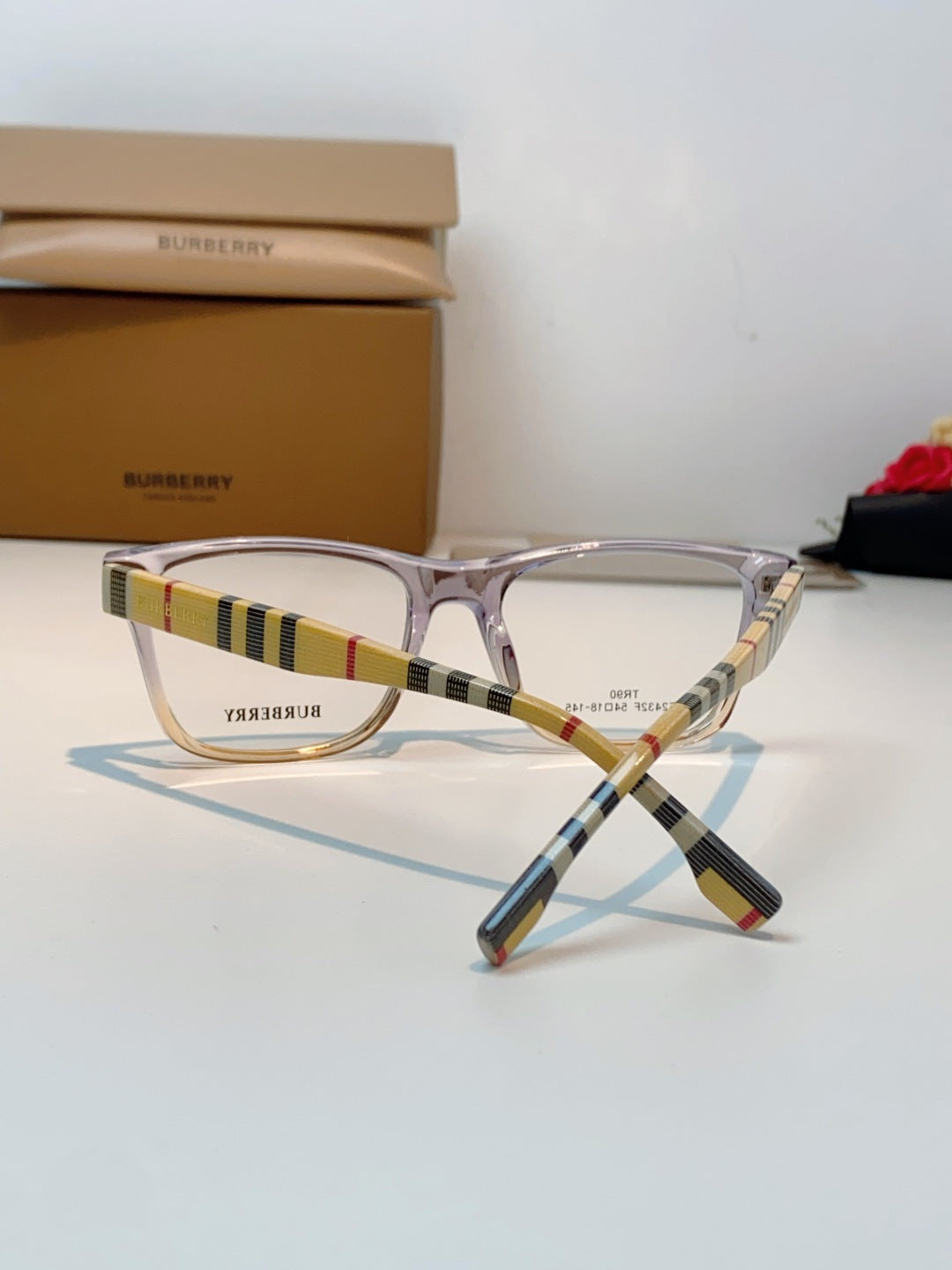 BURBERRY 26S SQUARE FRAME IN ACETATE 401843