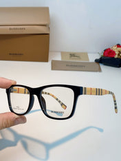 BURBERRY 26S SQUARE FRAME IN ACETATE 401847