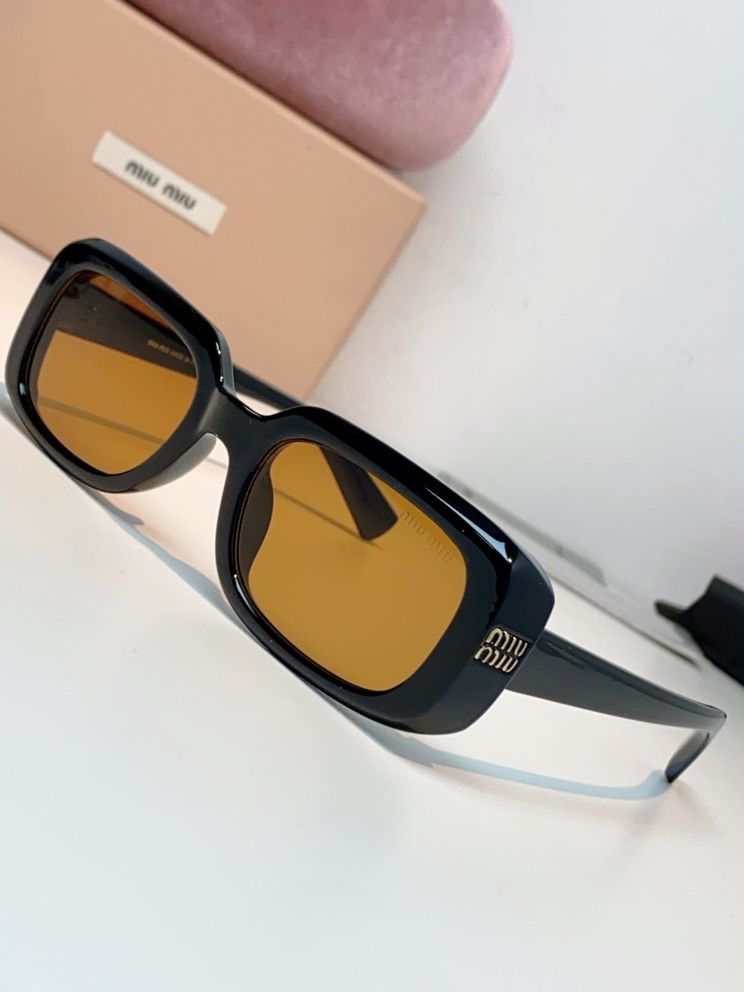 MIUMIU 26S RECTANGULAR FRAME IN ACETATE 426454