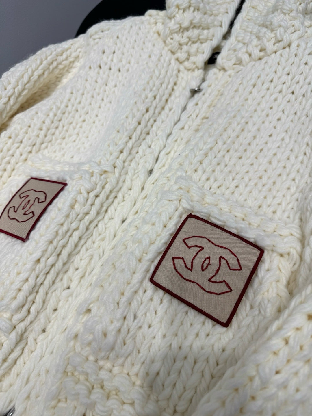 CHANEL 26S CARDIGAN 904