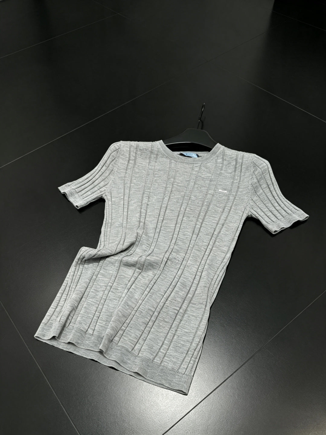 PRADA 26S SHORT-SLEEVE RIBBED KNIT TOP 1149