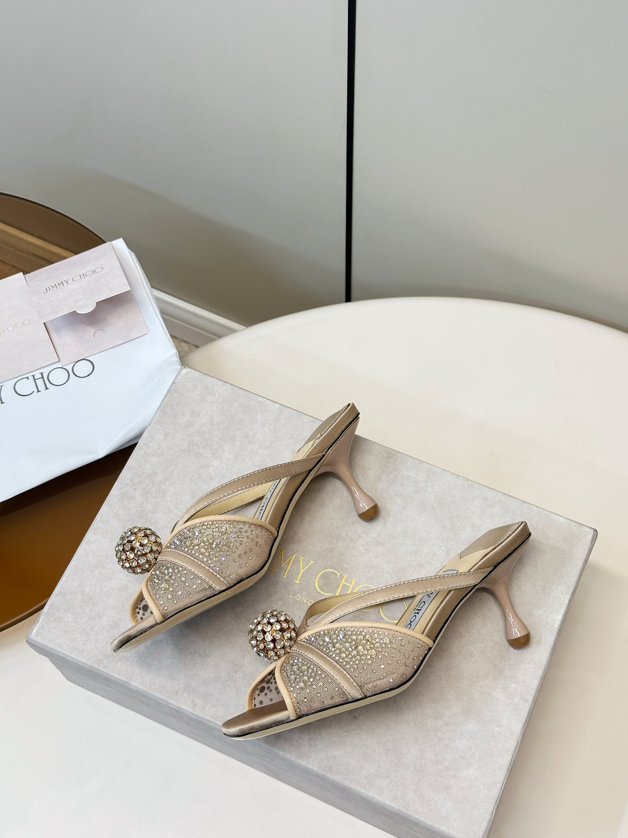 JIMMY CHOO 26S SACORA MULE 80 MM IN BEIGE CRYSTAL EMBELLISHMENT