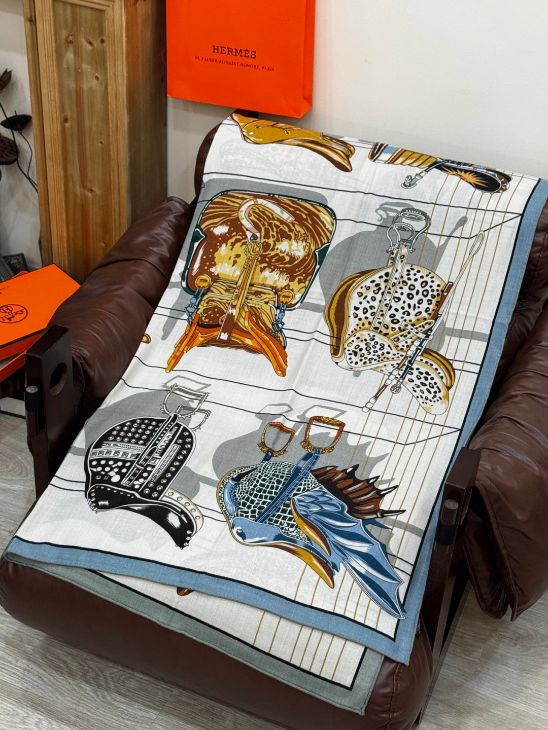 HERMES 25S SCARF 140 IN SILK CASHMERE 989488