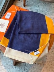 HERMES 26S SCARF 140 IN CASHMERE AND SILK 304242