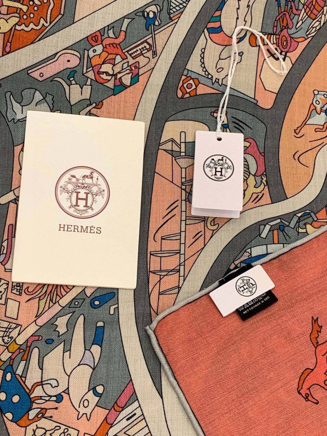 HERMES 26S SCARF 135 IN CASHMERE AND SILK 304245
