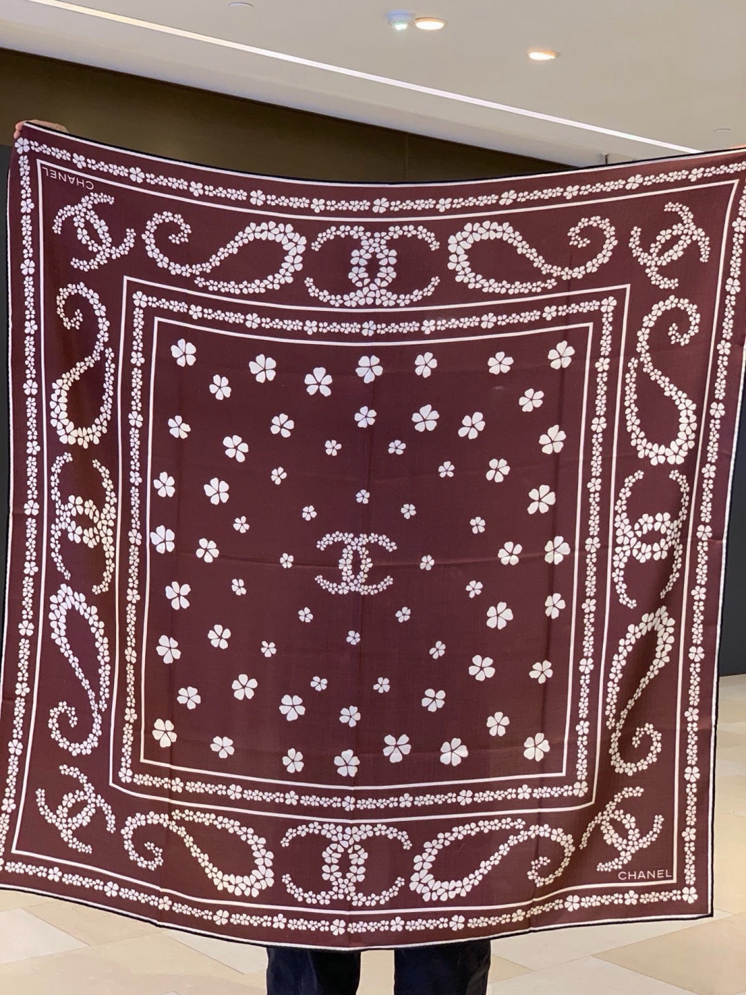 CHANEL 26S SCARF 135 IN CASHMERE AND SILK 309372