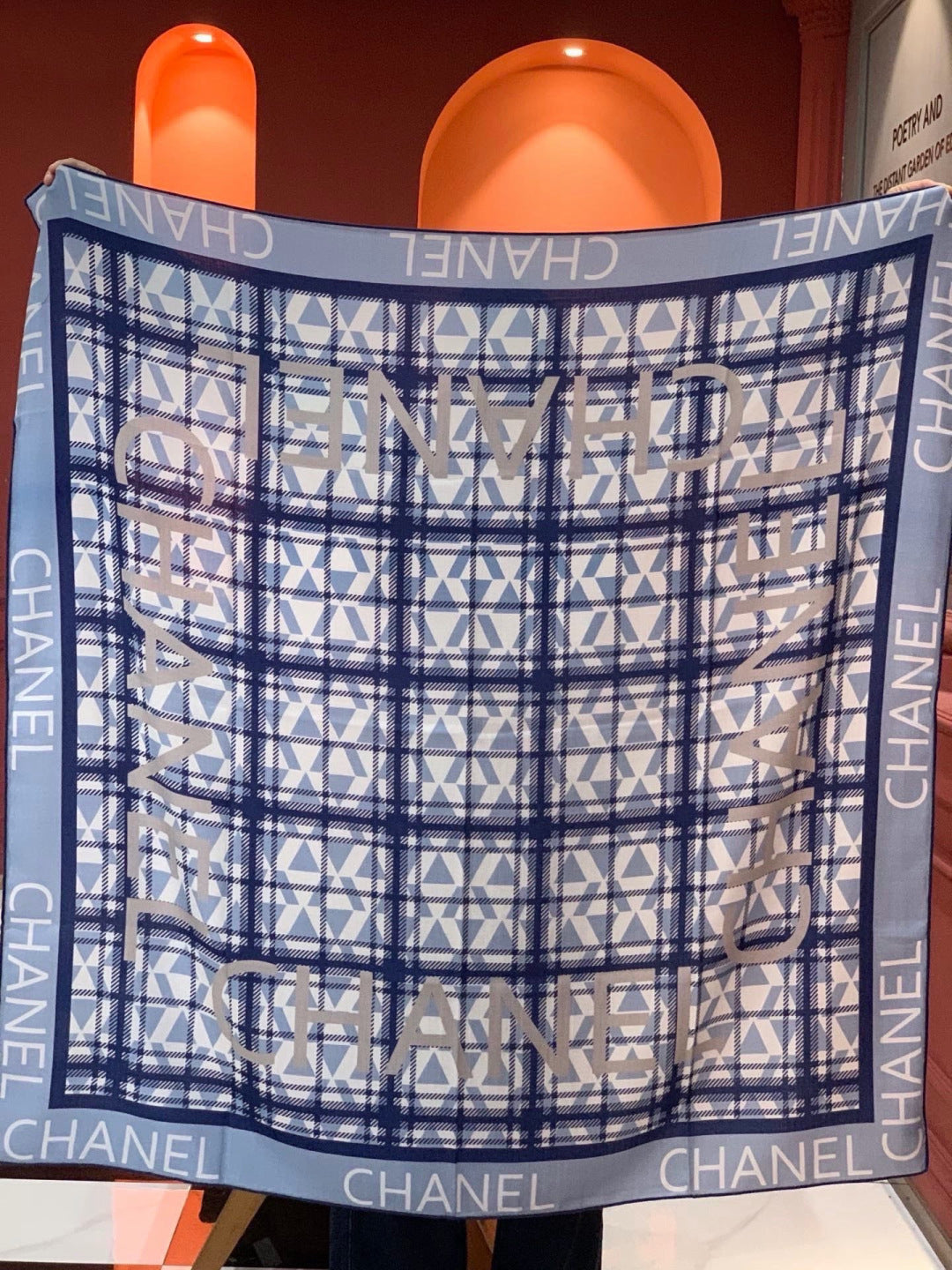 CHANEL 26S SCARF 135 IN CASHMERE AND SILK 309898