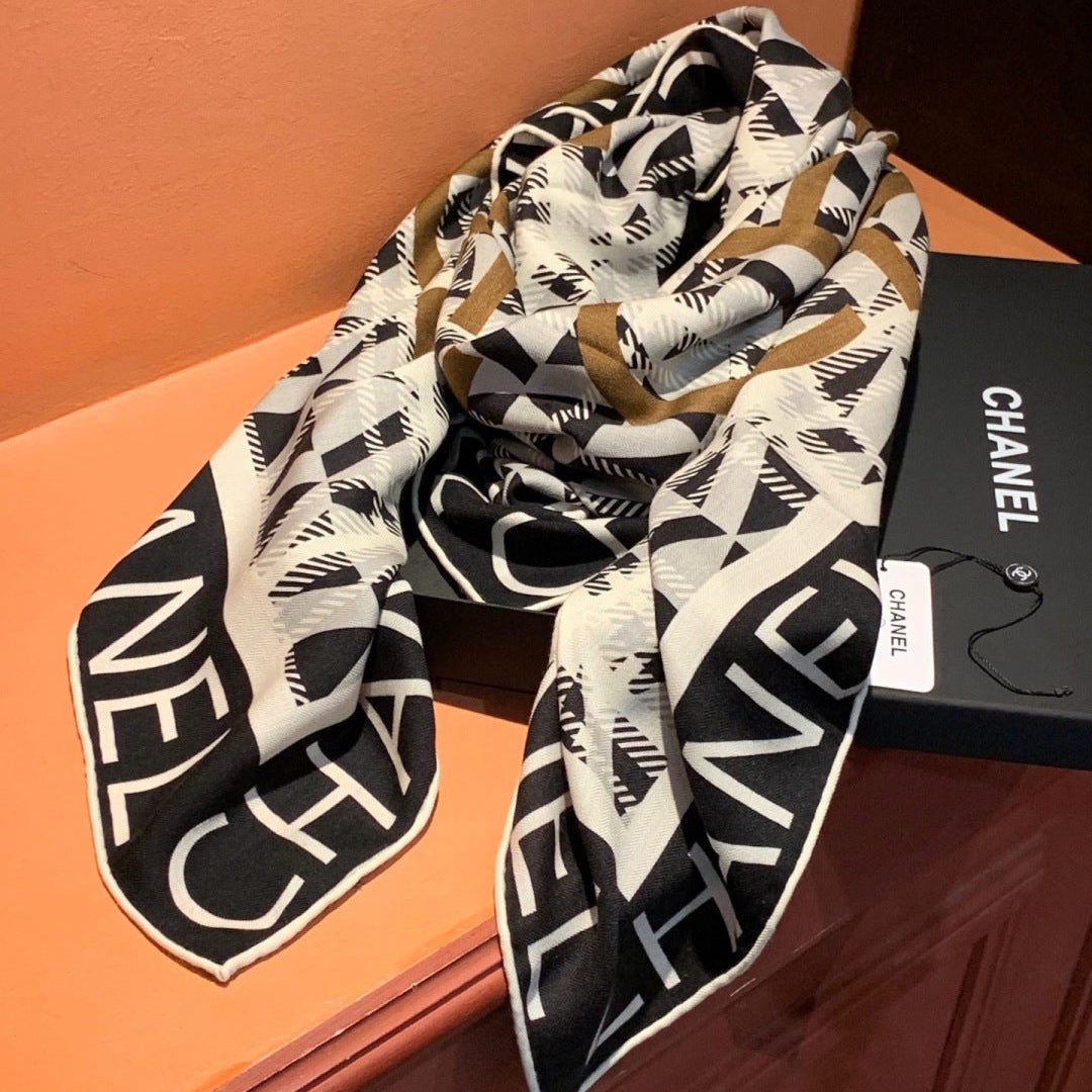 CHANEL 26S SCARF 135 IN CASHMERE AND SILK 309900
