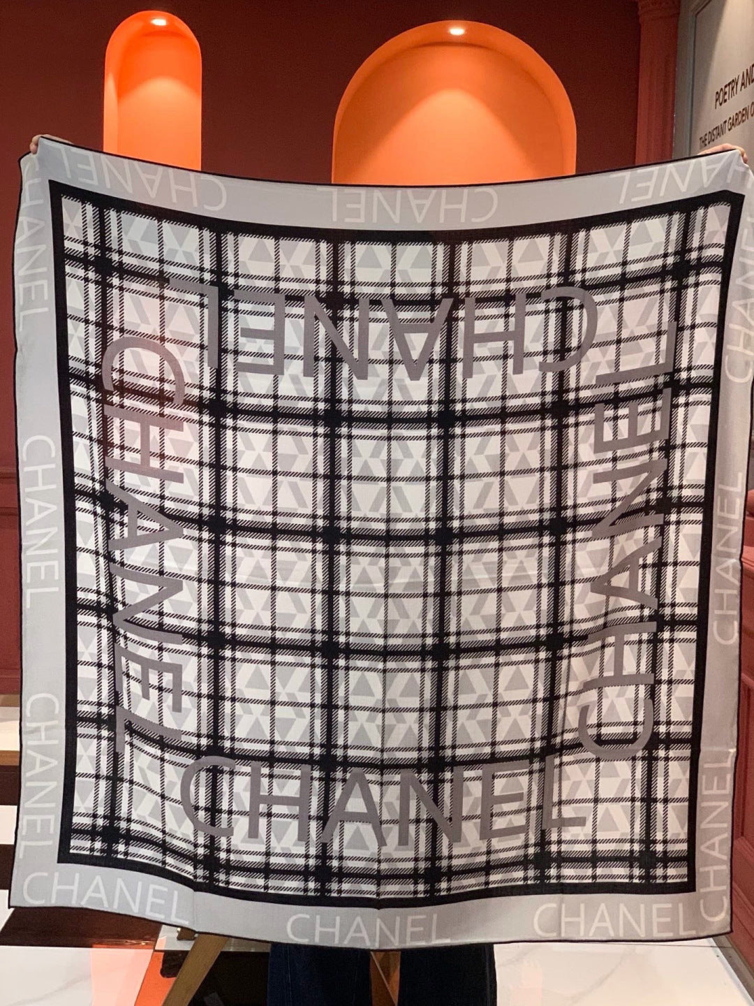 CHANEL 26S SCARF 135 IN CASHMERE AND SILK 309901
