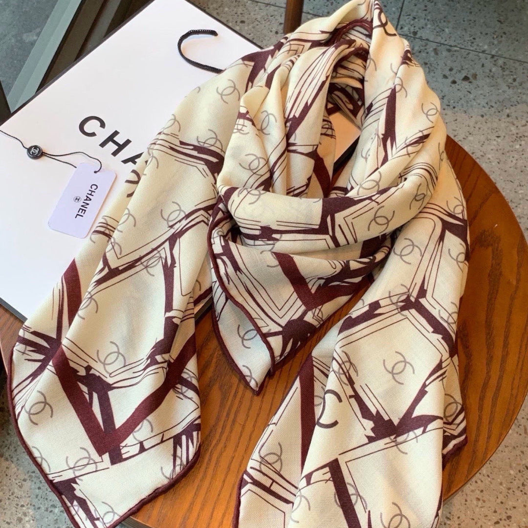 CHANEL 26S SCARF 135 IN CASHMERE AND SILK 309912