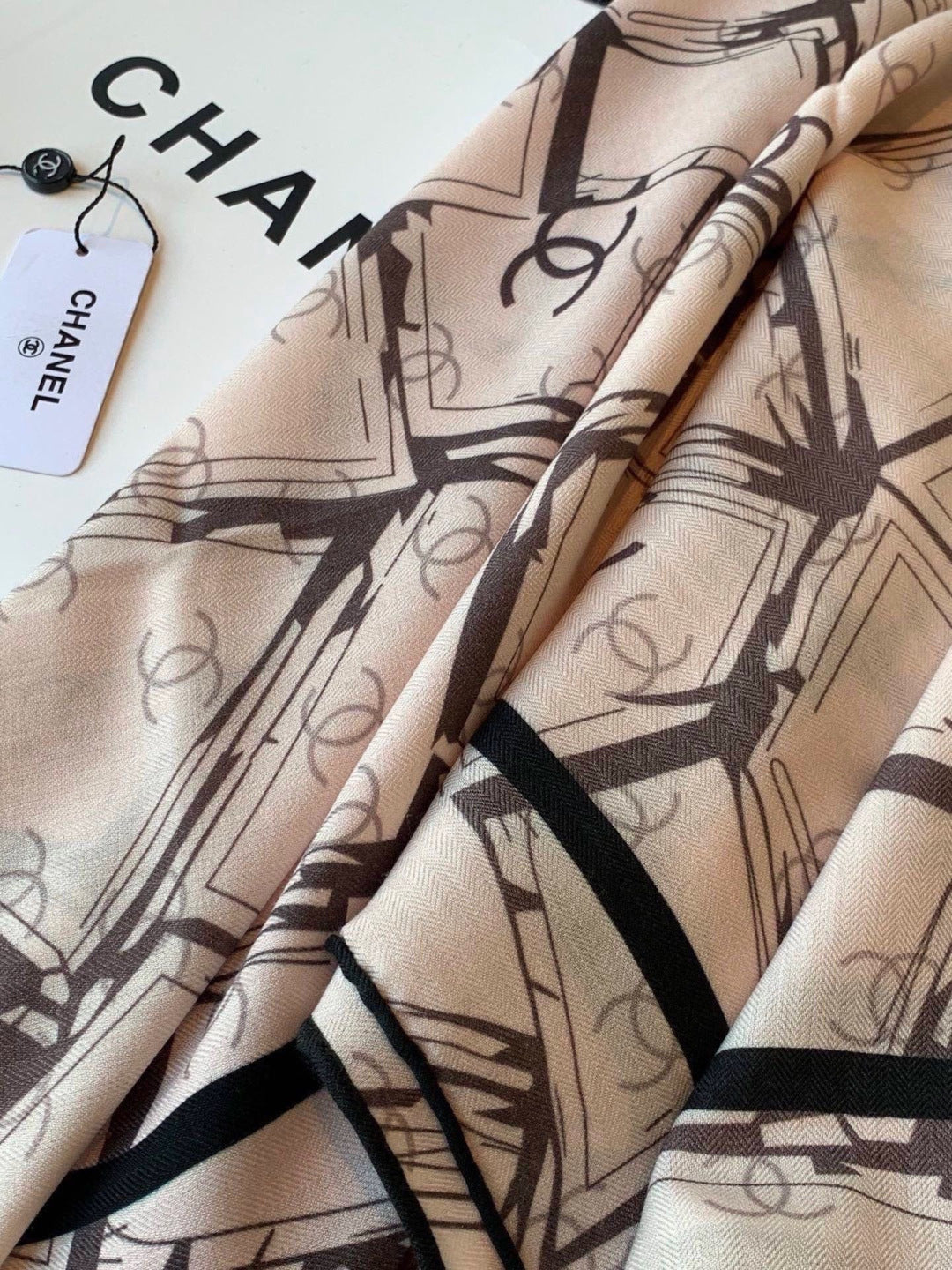 CHANEL 26S SCARF 135 IN CASHMERE AND SILK 309913