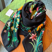 GUCCI 26S SCARF 140 IN CASHMERE AND SILK 311984