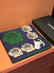 CHANEL 26S SCARF 140 IN SILK AND CASHMERE 313321